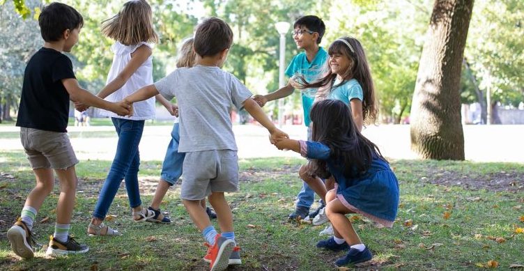 Cómo elegir el audífono adecuado para tu hijo: Factores clave a considerar